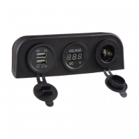 [Trojitá zásuvka s panelem CL, Voltmetr, 2x USB nabíječka]