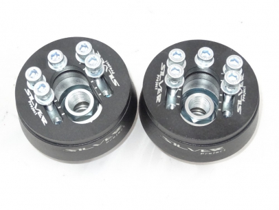 [Obr.: 44/01/88-camber-plates-audi-80-81-85-b2-85q-passat-32-33-regulator.jpg]